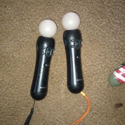 PS4 Move Controllers 