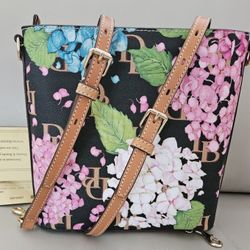 Dooney & Bourke Hydrangea Crossbody * NWT* 