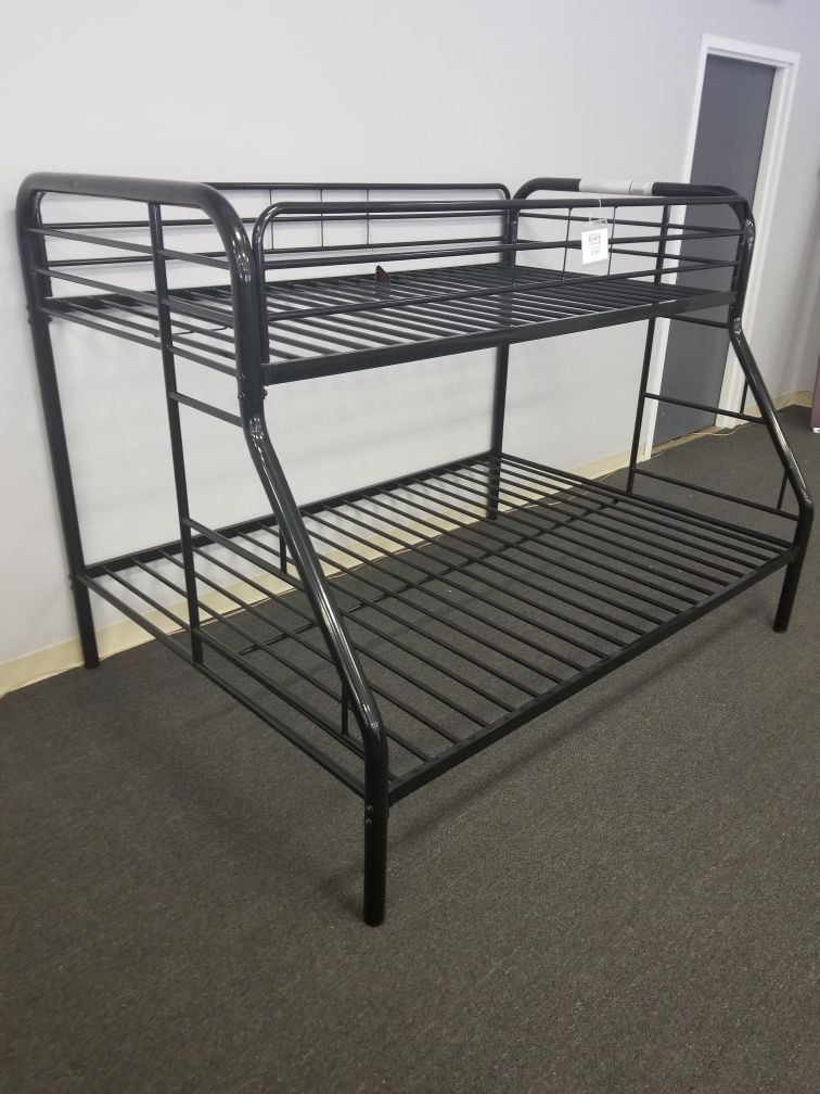 Twin over full black metal bunk bed *SALE!*