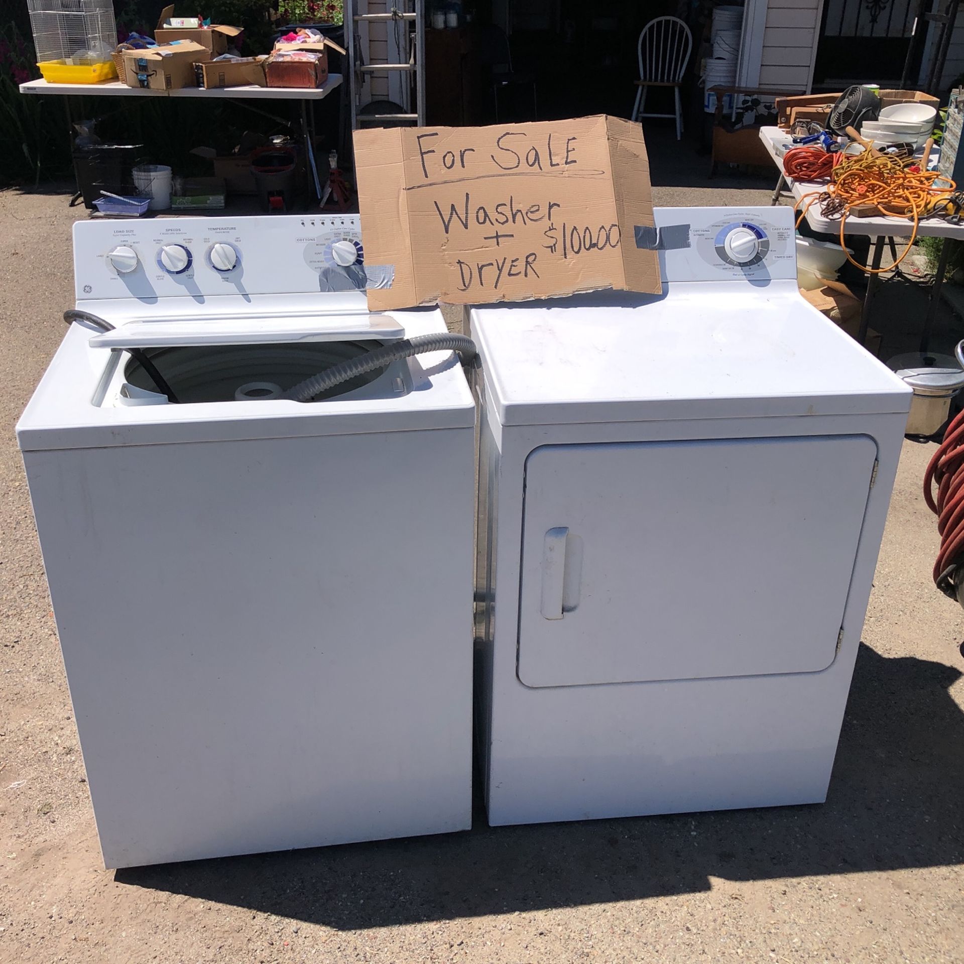 White Washer And Dryer