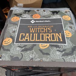 Pre-Lit Decorative HALLOWEEN Witch's Cauldron Lights & Sounds Change