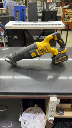 Dewalt DCS388 Flexvolt 60v Max Brushless Reciprocating Saw With Battery 
