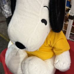 Snoopy Plushie