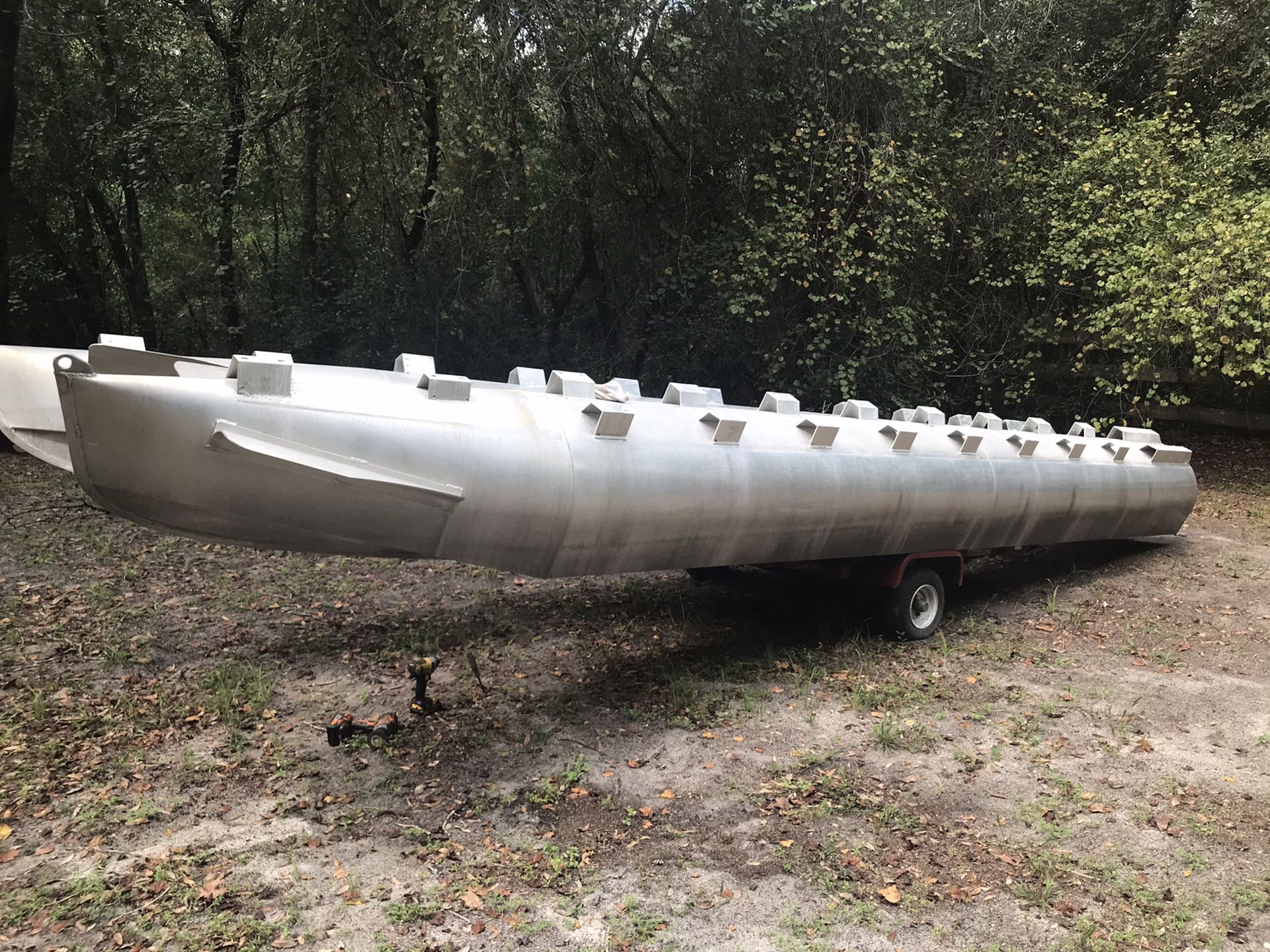 24ft Pontoon Logs for Sale in Spring Hill, FL OfferUp