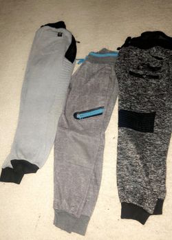 3 pair boy sweats size 5/6