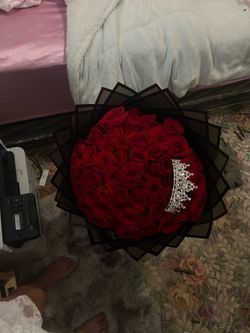 floral arrangements bouquets, heart chocolate and more!