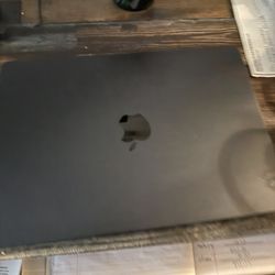 Apple Mac Book