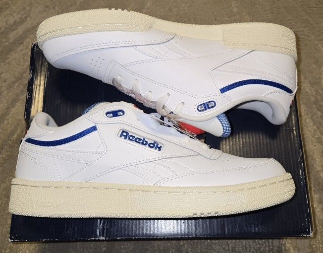 Reebok White Pump Sz 8M