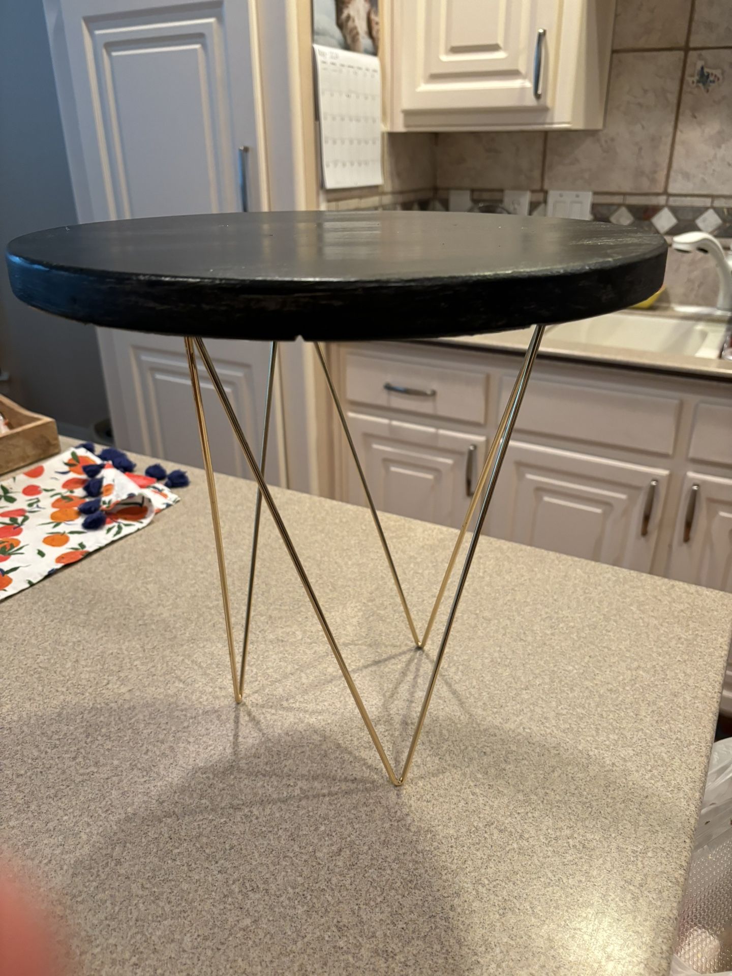 VERY SMALL PLANT Holders. Galleria Area