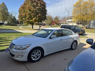 2012 Hyundai Genesis