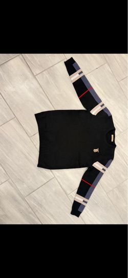 Burberry sweater sm/m