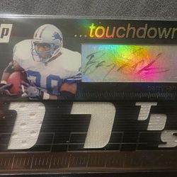 Barry Sanders 2006 Topps Paradigm auto #TPCHTD-BS. #'d 6/99