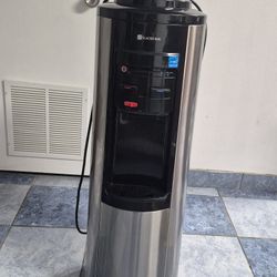 Water Dispenser 