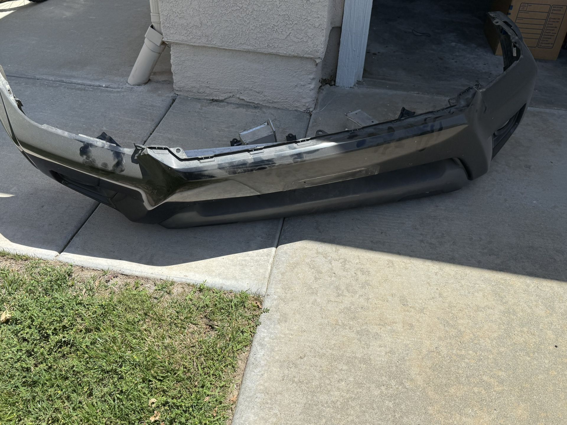 Toyota Tacoma Front Bumper Assembly And Suspension