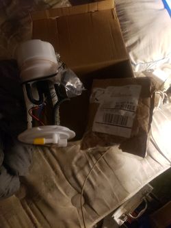 2012 Nissan  Rogue Fuel Pump BRAND new In Box Asking 80 Cash Or Trade .. Must SELL .. All Trades Considered First 50 Takes It Price Is Negotiable 