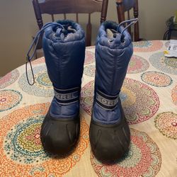 Women's Redfoot Foldology Foldable Rain Boots, Durable, Warm, Light Fleece  Lined, Like New, Size: 9 for Sale in Centralia, WA - OfferUp