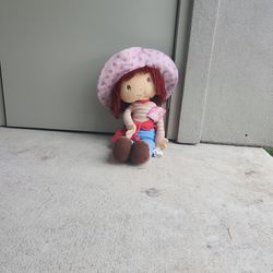 Strawberry Shortcake Doll! Throw Offers 