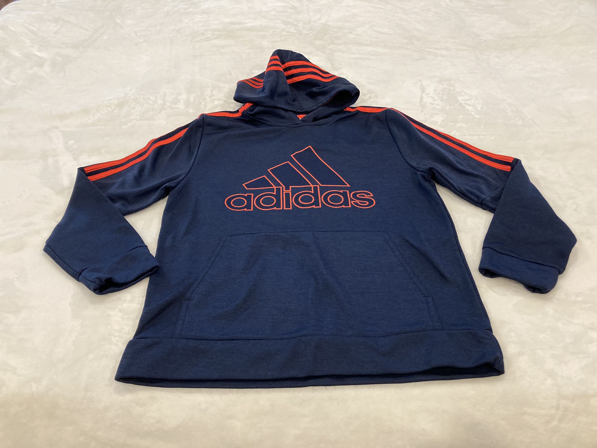 Locomotora combustible Aumentar Adidas Sweater For Boys XL 18/20 for Sale in Smithtown, NY - OfferUp