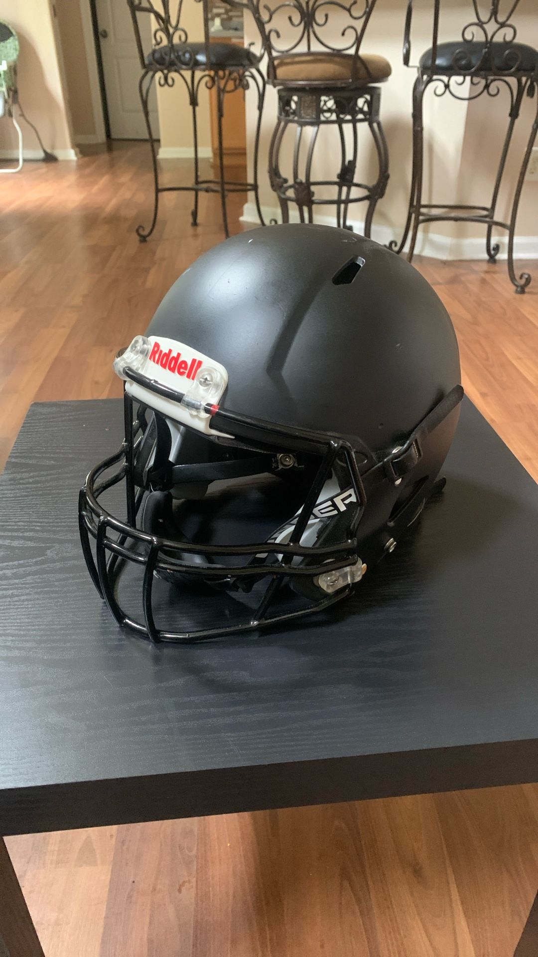 Youth Ridell Victor Helmet