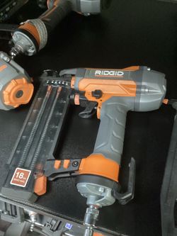 Ridgid Pneumatic 18-Gauge 2-1/8 in. Brad Nailer