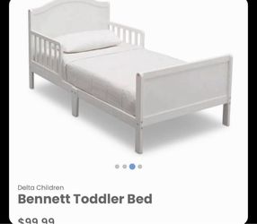 Bennett Toddler Bed