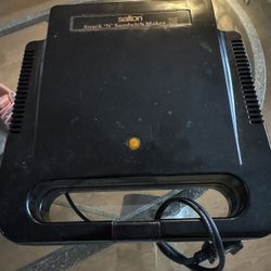 Salton Snack 'N' Sandwich Maker