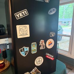 Hisense 3.3 Cubic Ft Mini Fridge