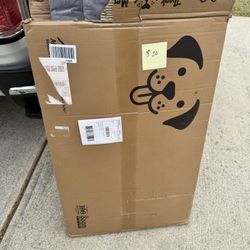 Medium Dog Crate and Pad 