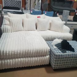Comfy Sectional With oversized Chaise