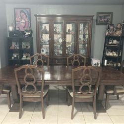 Dining set