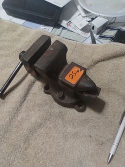 SMALLER VICE