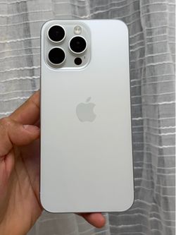 Apple iPhone 15 Pro Max 256Gb (AT&T and Cricket Carrier)