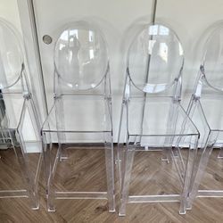 Set Of 4 Ghost Bar Stools Chairs 