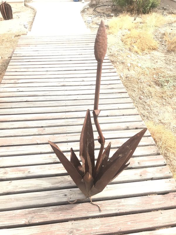 Metal yard art for Sale in Phoenix, AZ OfferUp