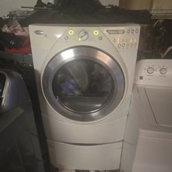 Washer And Dryer $200-250