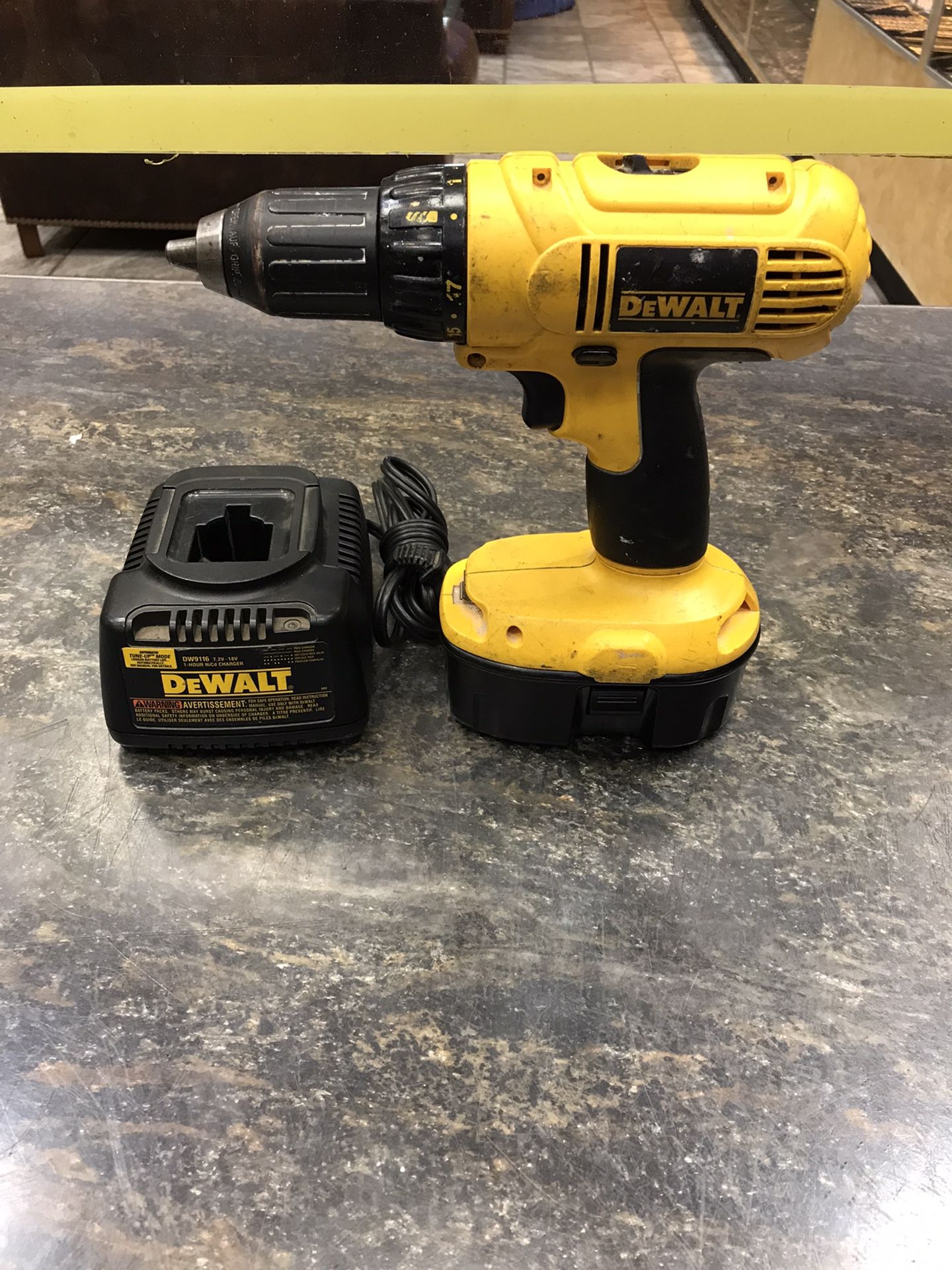 Cooperativa Pakistán Fugaz Dewalt 18V DC759 Cordless DRILL DRIVER With Battery + Charger,Dewalt  Drill,drill Driver,taladro,18v Cordless Drill, for Sale in Los Angeles, CA  - OfferUp