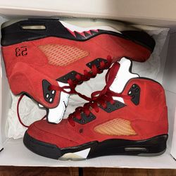 Jordan 5 Raging Bull