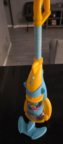 Baby shark vacuum
