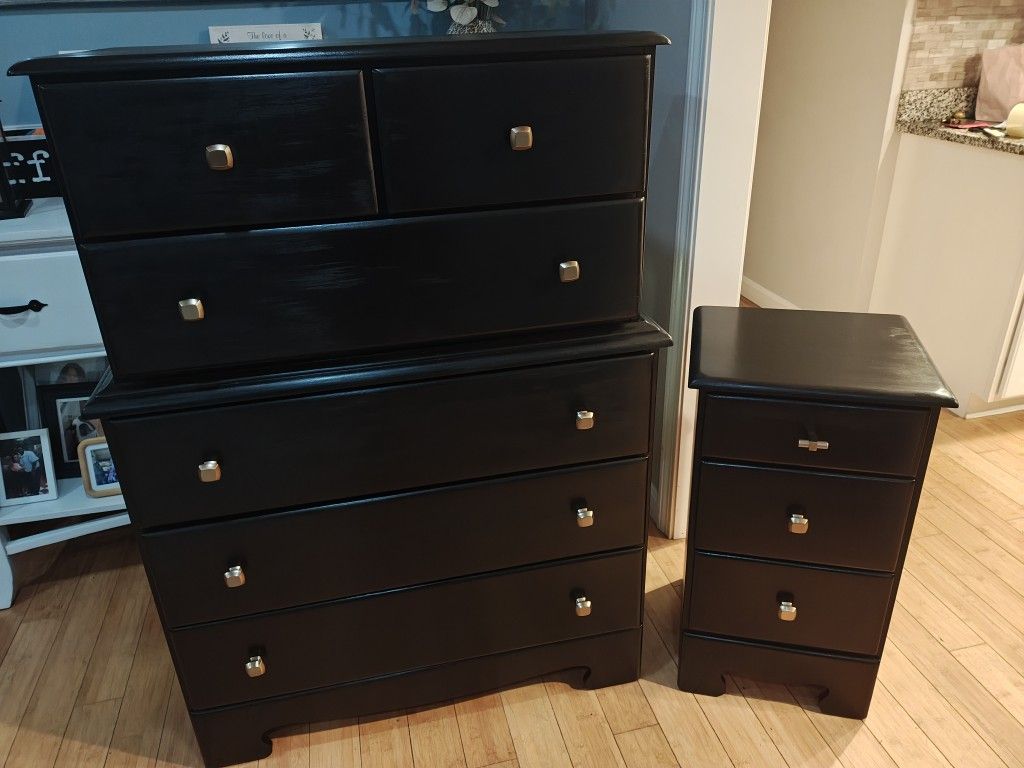 Solid Heavy Wood Dresser