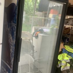 Beverage Refrigerator 