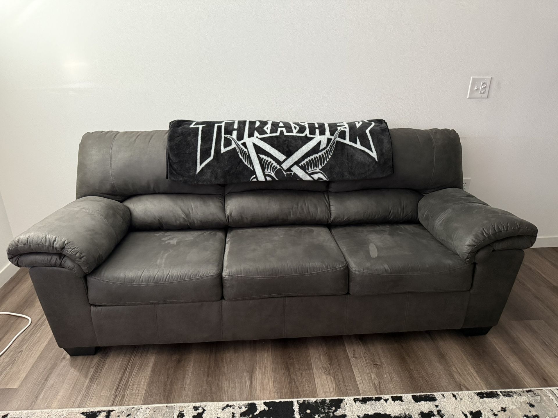 Sofa Couch. Need Gone ASAP!!!