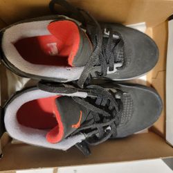 Air Jordan 4 Size 1