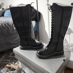 botas altas estilo military, mujeres