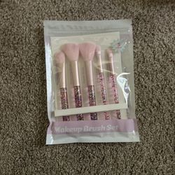 make up brushes