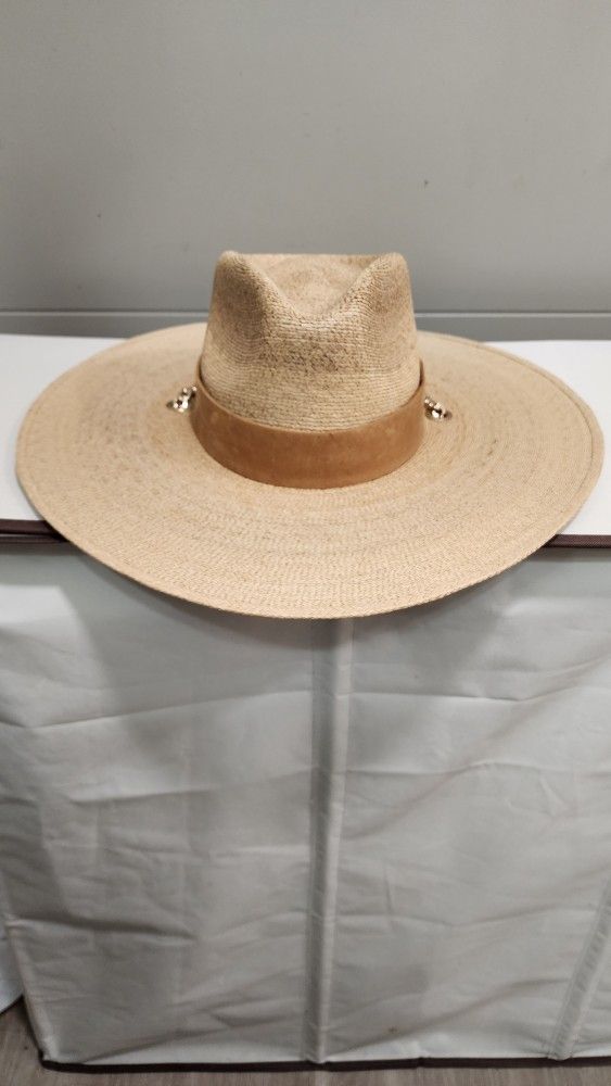 petra savage straw hat