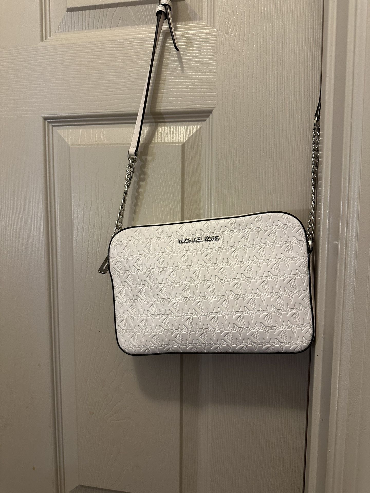 Michael Kors White Crossbody bag