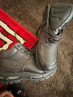 Boys Nike Acg Boots  7y