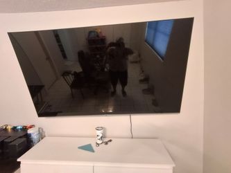 75" LG TV