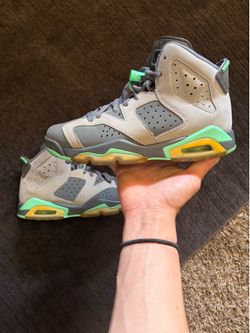 Jordan 6 Green Glow Size 3.5Y – Good Condition