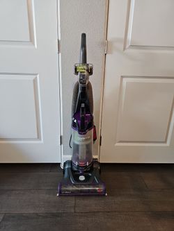 Bissell CleanView Swivel Pet Upright Vacuum
